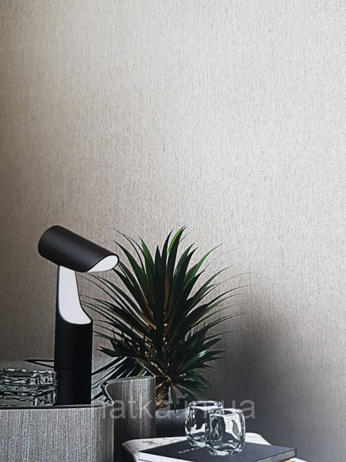 Шпалери вінілові на флізелін Marburg Art deco 31916 метрові однотонні коричневі дрібна смужка під тканина Київ - фото 1