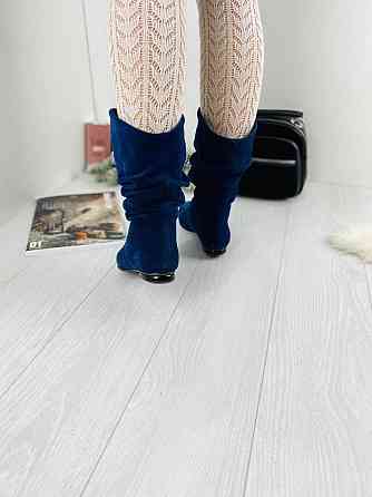 Nivelle Напівчоботи жіночі NIVELLE сині натуральна замша з хутром висота 24см обхват 34-36см (2 Коломыя