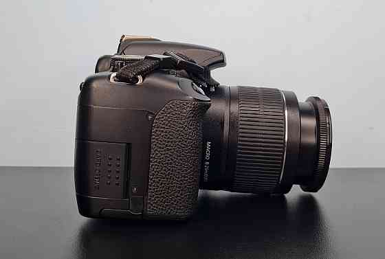 Дзеркальний фотоапарат Canon D500 + kit об'єктив 18-55 + сумка + 64GB Клевань