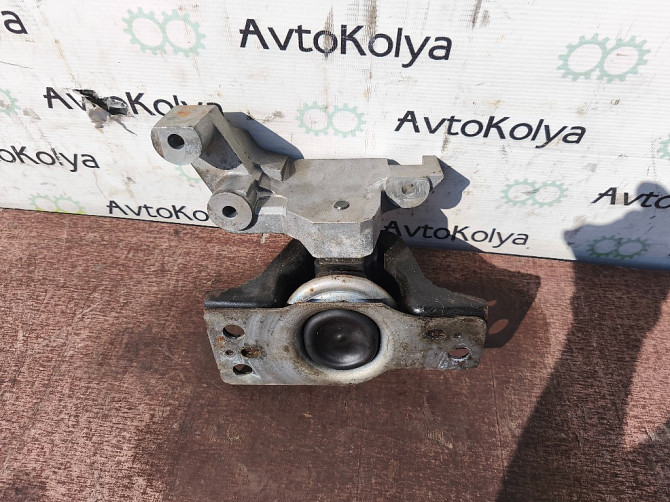 Подушка двигуна (опора) права Nissan Note E11 1.6 i 2005-2012 (11210AX60A) Ковель - изображение 2