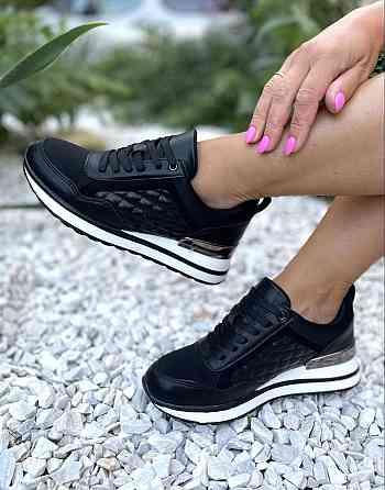 Stilli Снікерси жіночі STILLI чорні еко-шкіра платформа 36-40р. (116-1) Коломия