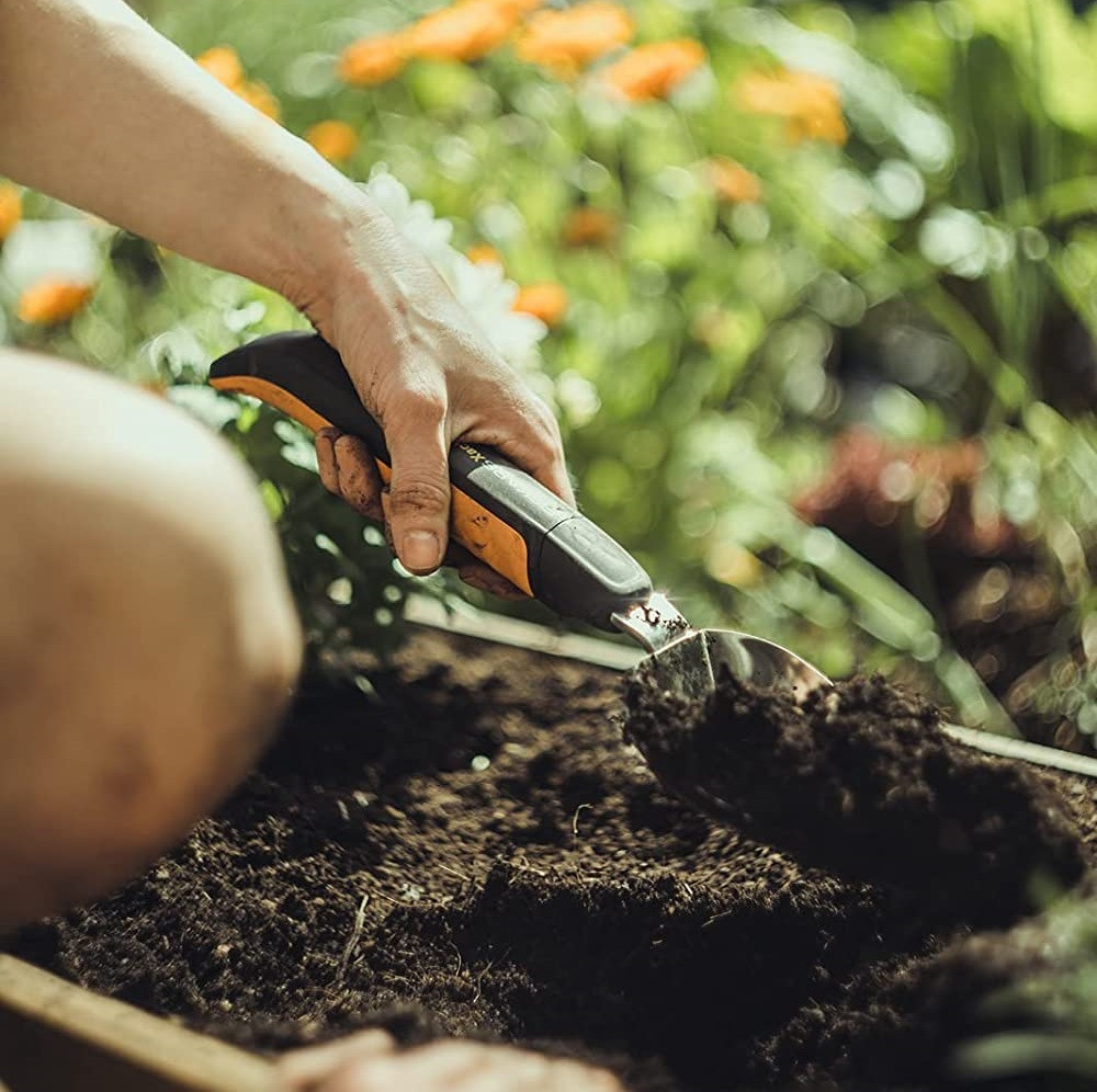 Садовый Совок для посева 37 см Fiskars 