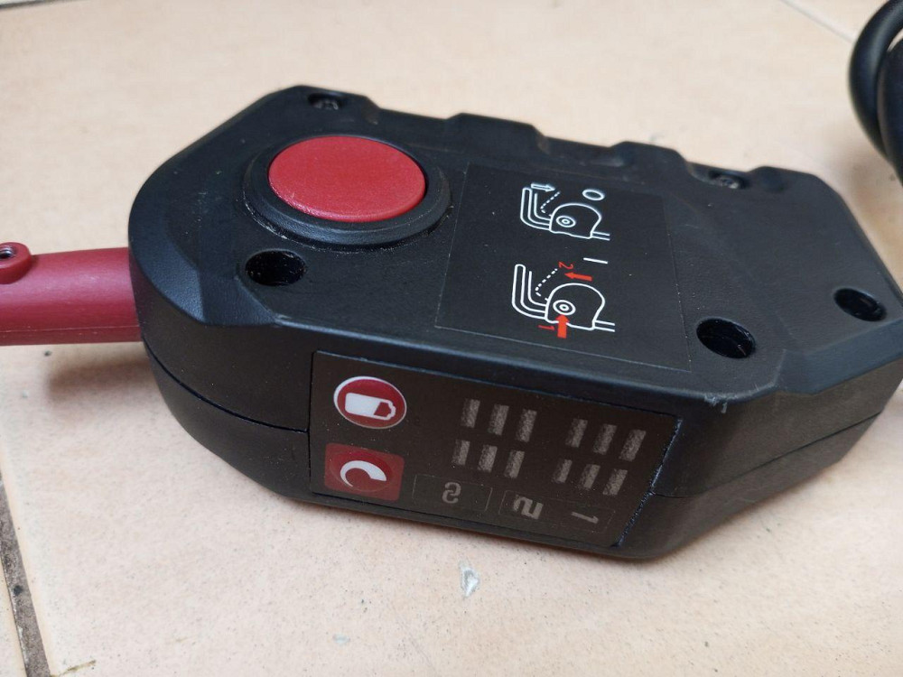 Кнопка в сборе Аккумуляторной бесщеточной газонокосилки PARKSIDE PERFORMANCE PRMA 40-LI B2 Полтава - изображение 1