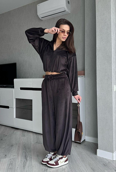 Жіночий стильний костюм з турецького королівського велюру Шоколадний, 46/48 Одеса - фото 4