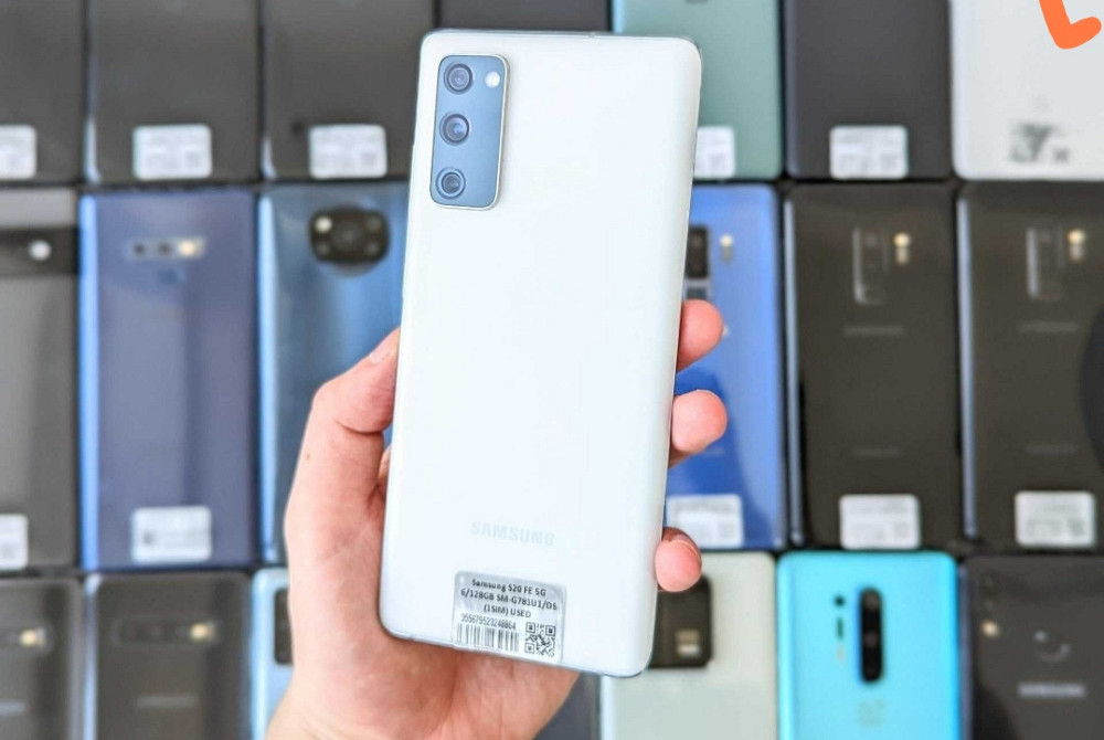 Смартфон Samsung Galaxy S20 FE 6/128Gb Гарантия Trade in. Харьков - изображение 1
