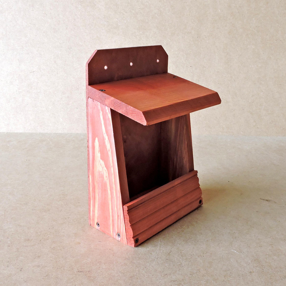 Кормушка садовая для птиц 