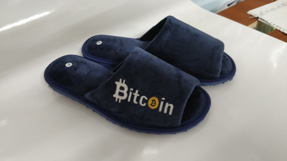 Тапочки с вышивкой женские мужские тапки на заказ от производителя Одесса - изображение 5