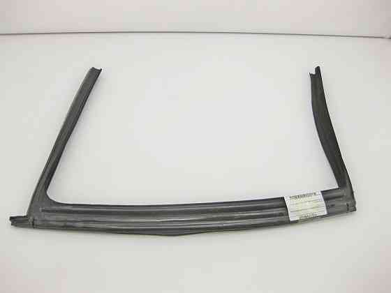 Mercedes-Benz  A2217350125 Ущільнювач опускного скла задніх правих дверей S-Class W221 Одеса