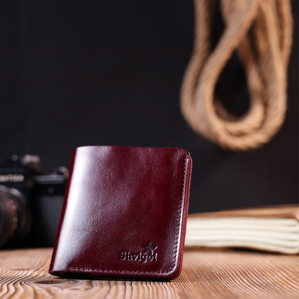 Жіноче глянсове шкіряне портмоне Shvigel 16609 Вишневий Київ - фото 8