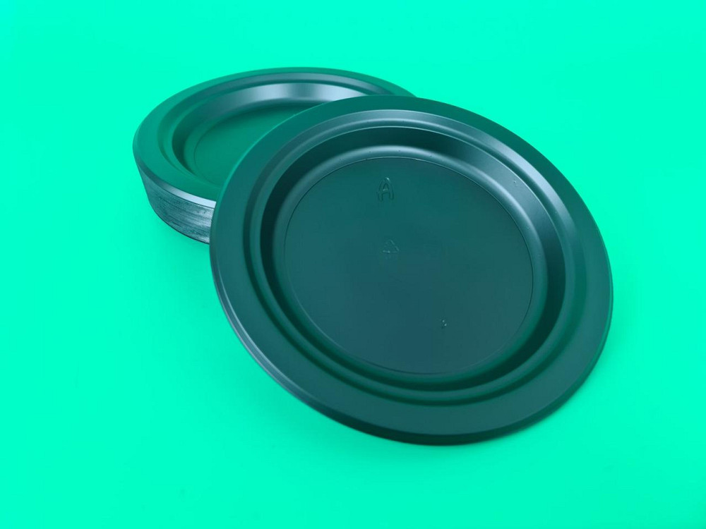 Тарілка одноразова пластикова 176 ммl Чорна (50 шт.) Харків - фото 1