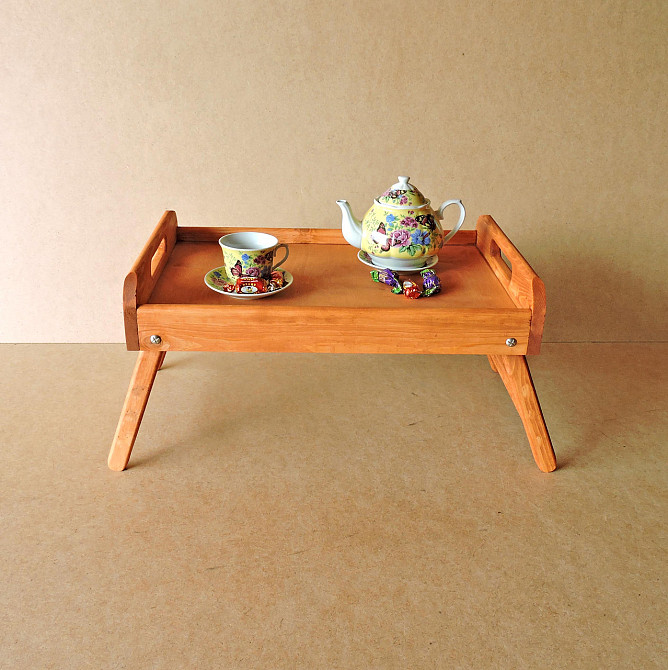 Столик-поднос для завтрака 