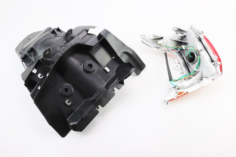 Honda LEAD AF-48 ліхтар задній з крилом в зборі Київ - фото 2