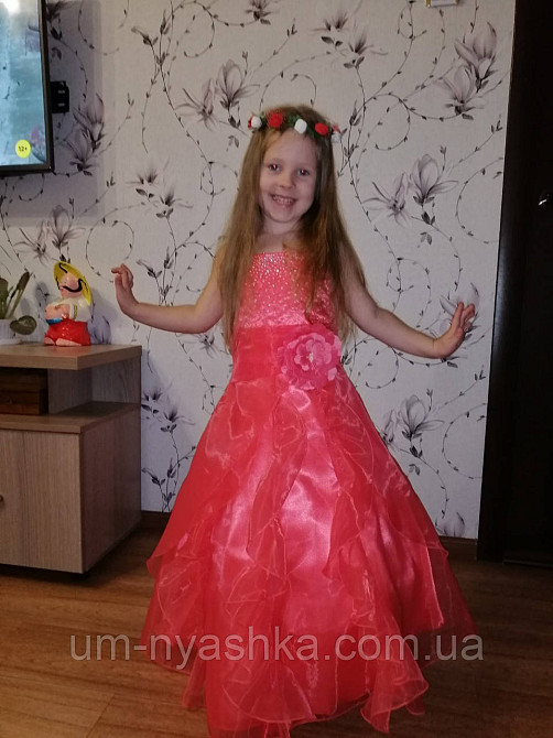 Длинное нарядное платье синее на 5-7 лет Кривой Рог - изображение 3