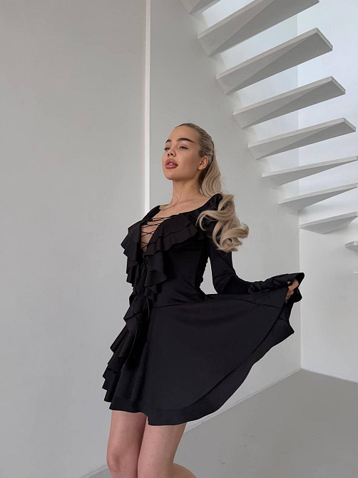 Жіноча романтична сукня в стилі міні з воланами мікродайвінг Чорна Одеса - фото 5