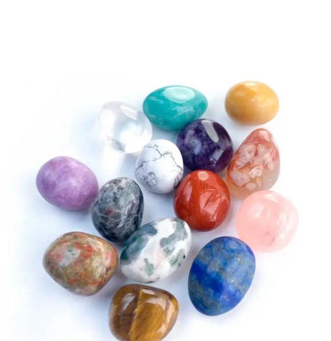 Набор из 14 шт. натуральных полированных кристаллов, энергетических минералов и камней чакры в короб Киев - изображение 3