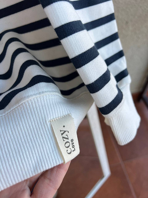 Свитшот женский Pepper mint 24-31 удлиненный оверсайз в полоску one size белый, белый, one size Киев - изображение 6