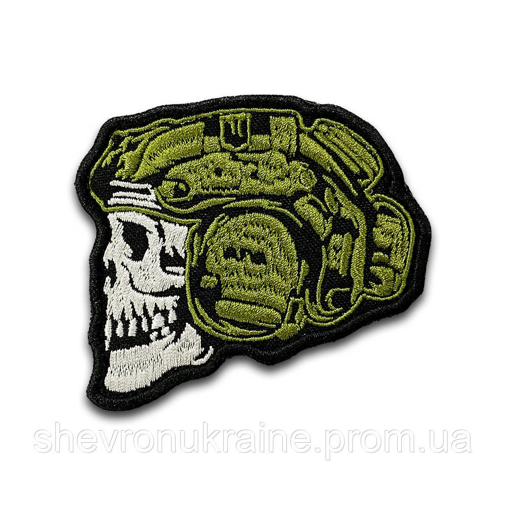 Шеврон Череп у шоломі. Реколор (Форма контурна. На липучці) Розмір 7x8см Київ - фото 8