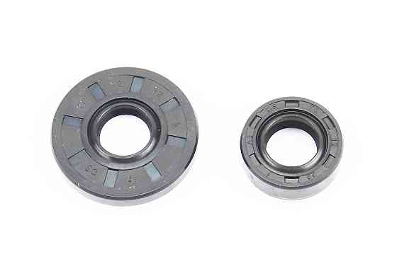 Сальники к-кт 2шт (12x22x7; 12x32x5,5) 3800 Київ