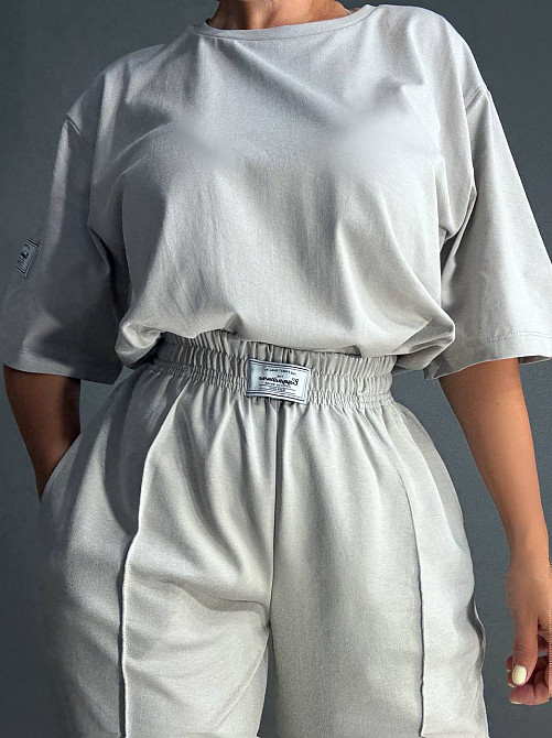 Костюм жіночий CAPPITONE 101212 оверсайз футболка і джогери з нашивками сірий, сірий, S Київ - фото 12