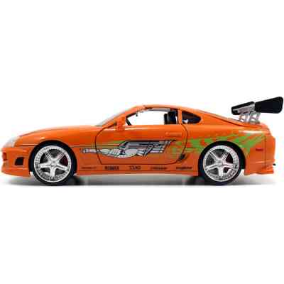 Машина Jada металева Форсаж Toyota Supra (1995) + фігурка Браяна 1:24 (253205001) Вінниця