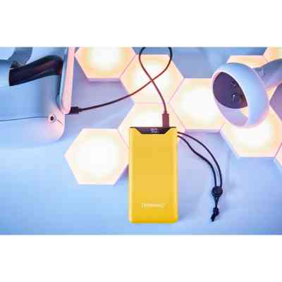 Батарея универсальная Intenso F10000 10000mAh QC/3.0 yellow (7332039) Винница