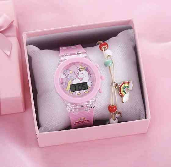 Подарочный набор для девочек Единорог детские часы для девочки с браслетом без подарочной коробки розовый Киев