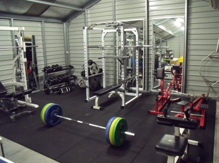 Комплект захисного покриття з резини під лавку штангу гантелі 1х1 м Спортивні покриття Київ - фото 8