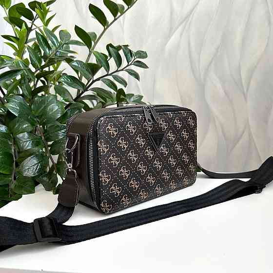 Брендова жіноча сумка. Жіноча сумка маленька через плече. Київ