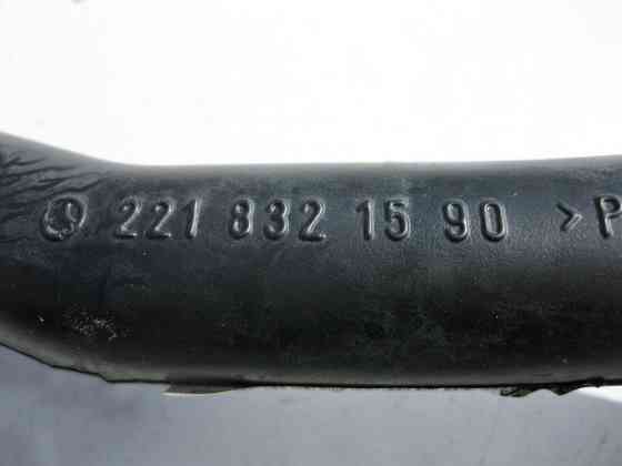 Mercedes-Benz  A2218320590 Стічна трубка зливу води під капотом по центру зліва нижня частина S-Class W221 CL C216 Одеса