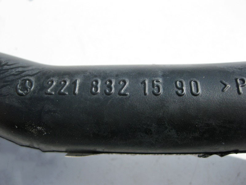 Mercedes-Benz  A2218320590 Стічна трубка зливу води під капотом по центру зліва нижня частина S-Class W221 CL C216 Одесса - изображение 3