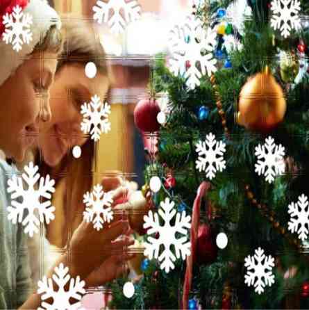 Наклейки снежинки на окна 26 на 20 см белый Киев