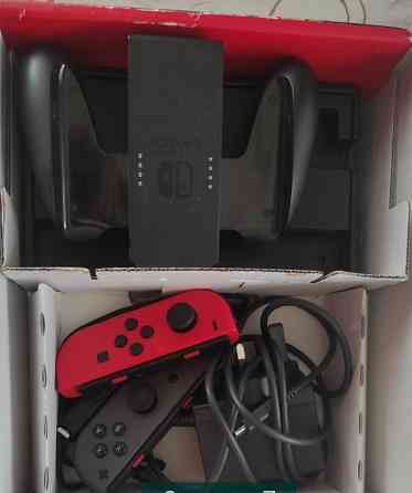 Приставка ігрова Nintendo switch Київ