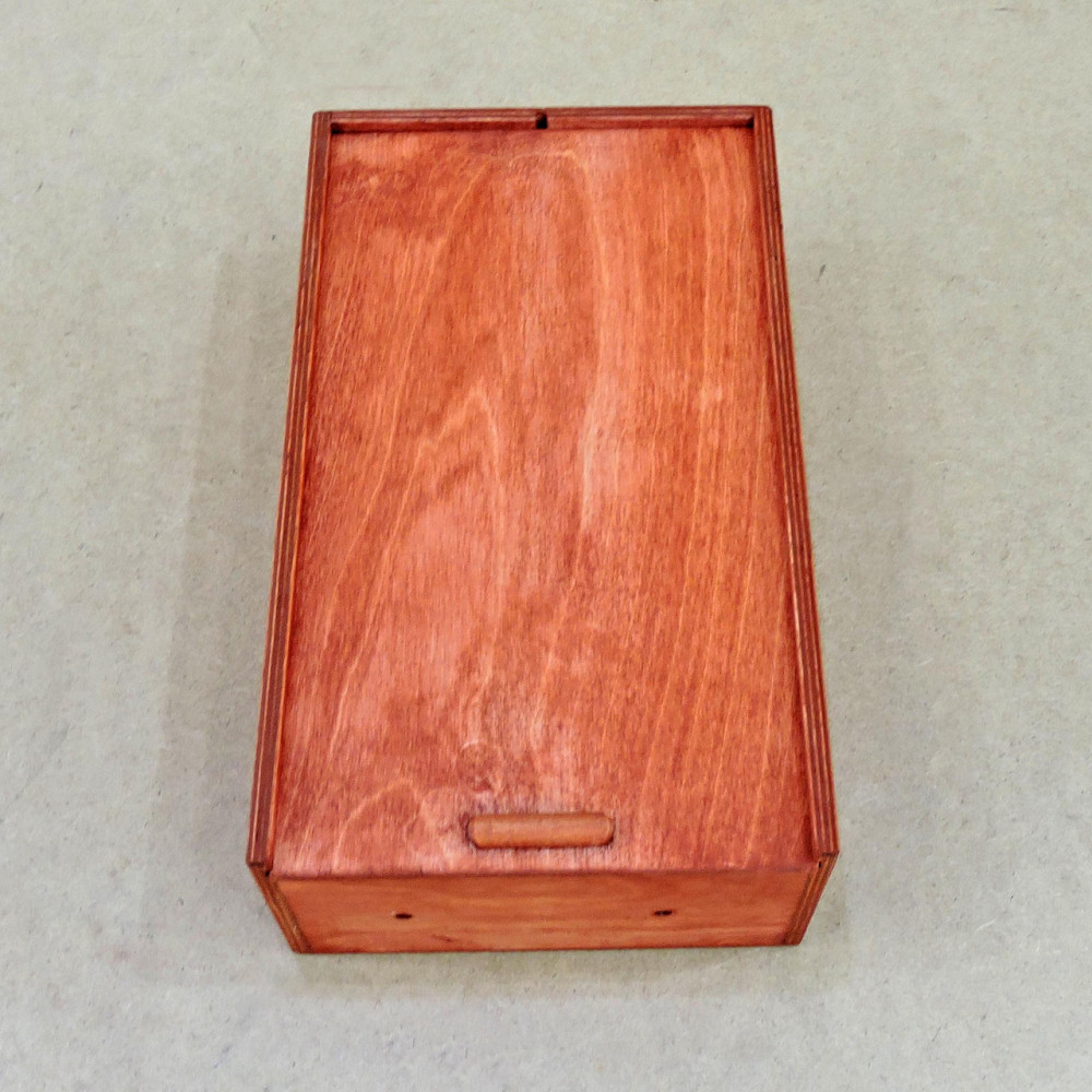 Подарочная коробка 