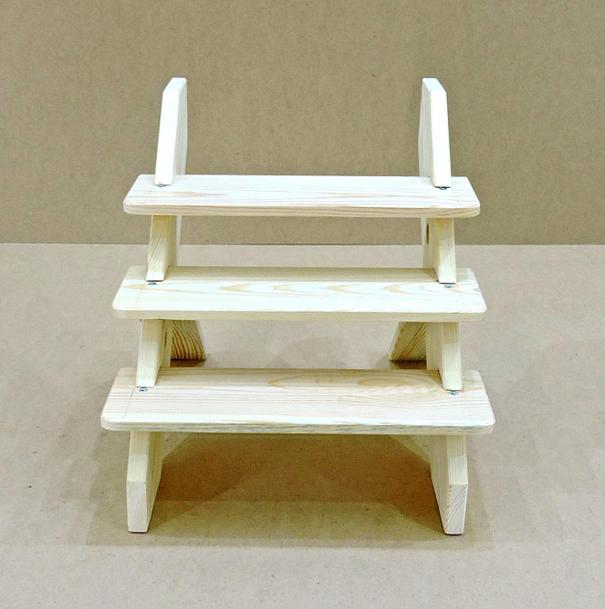 Подставка для цветов 