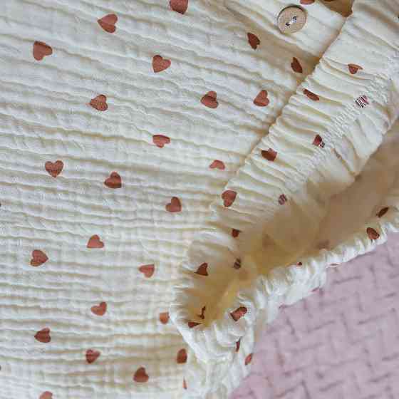 Муслінові чоловічі труси-шорти коричневі сердечка на ванільному Кам'янець-Подільський