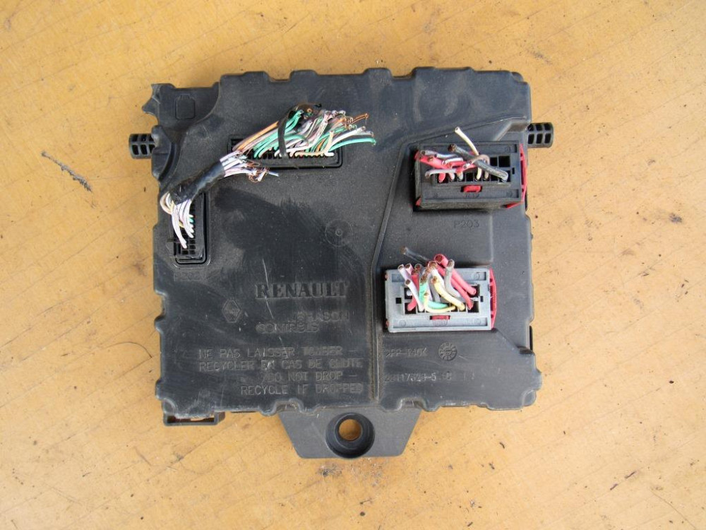 Блок комфорта Renault Kangoo 2008-2021 (8201077405) Ковель - фото 3