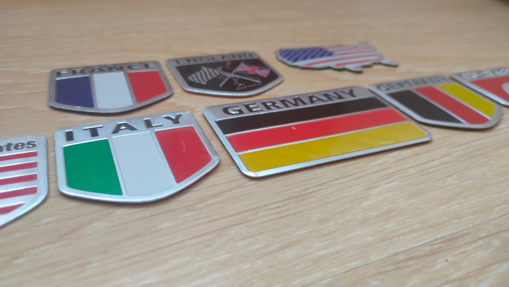 Наклейка на авто Прапори Країн алюмінієві Київ - фото 8