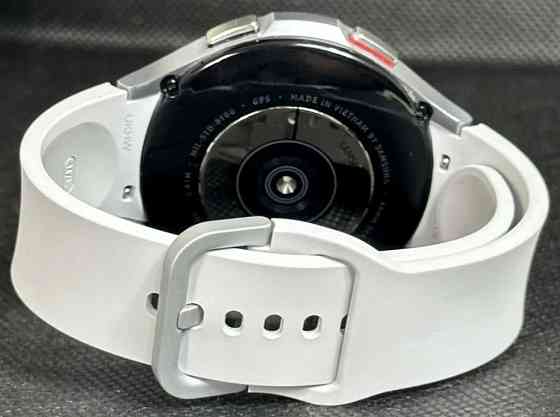 Смарт-Часи Samsung Galaxy Watch 4 46 mm. Classic silver. Київ