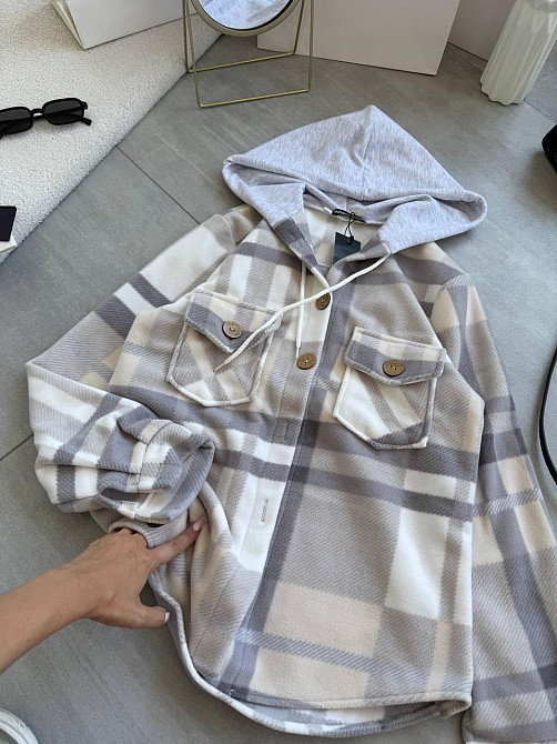Женская теплая оверсайз рубашка с капюшоном турецкий двусторонний флис Полар Беж, 42/46 Одесса - изображение 8