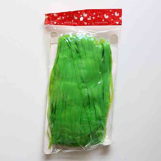 Блискучий дощик для фотозони 2 м на 1 м салатовий Київ