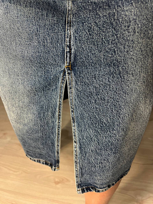 Юбка женская джинсовая ZJY 67001 прямой крой длина ниже колена разрез спереди стрейчевая коричневый  Одесса - изображение 10