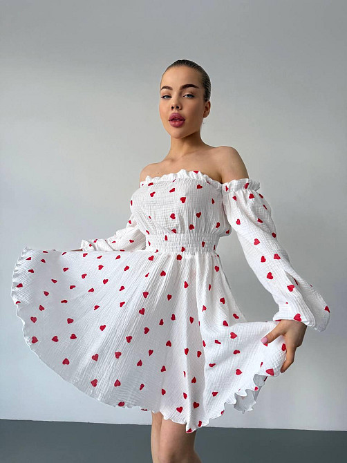 Жіноча романтична міні сукня у сердечки з відкритими плечами муслін 100% бавовна Одеса - фото 1