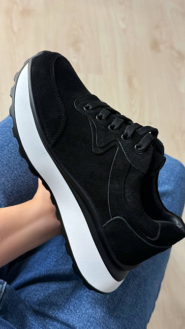 Кроссовки женские Hengji 725-7 замшевые на белой подошве черные, 40, 25 см Киев - изображение 7