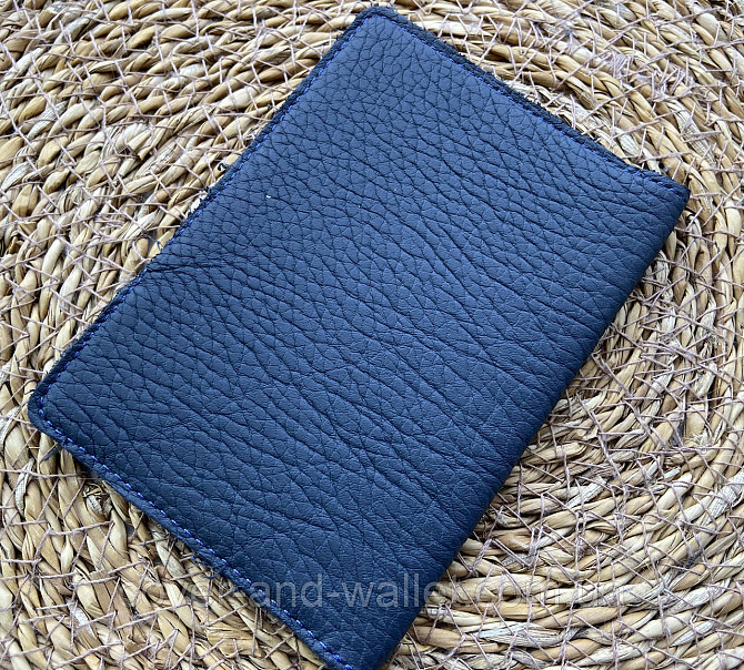 Обложка для паспорта из винтажной кожи синего цвета ST Leather Киев - изображение 4