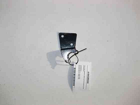 Mercedes-Benz  A1643280240 Кронштейн переднього правого датчика рівня кузова ML W164 GL X164 Одеса