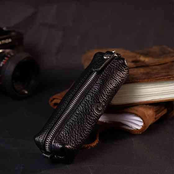 Практична шкіряна ключниця GRANDE PELLE 11637 Чорний Київ