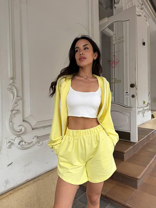 Жіночий базовий прогулянковий костюм-двійка: кофта та шорти турецька двонитка 100% бавовна Лимонний, 42/44 Одеса - фото 6