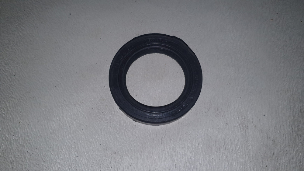 Сальник (манжета армированная) 45х65-10. Rubena. Харьков - изображение 1