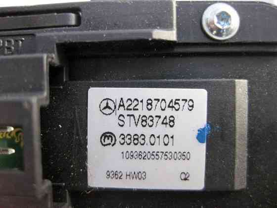 Mercedes-Benz  A2218704579 7J22 Кнопка склопідйомника пасажира срібляста S-Class W221 рестайл Одеса
