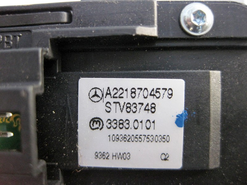 Mercedes-Benz  A2218704579 7J22 Кнопка склопідйомника пасажира срібляста S-Class W221 рестайл Одеса - фото 4